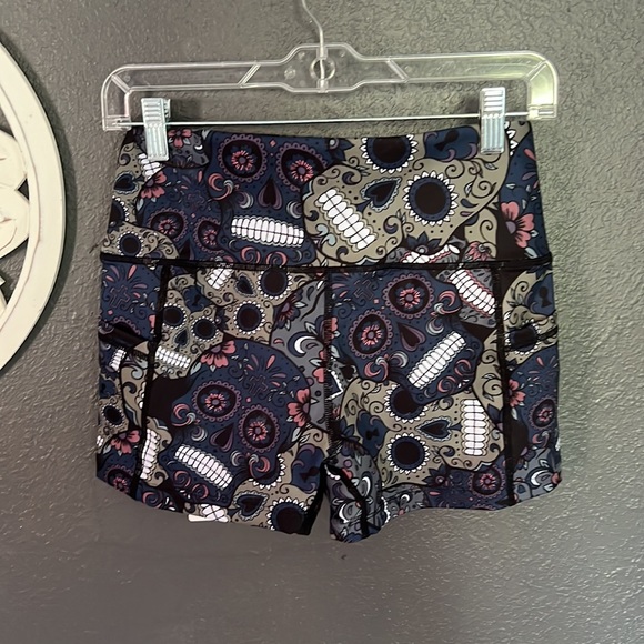 CVG midnight skulls 2.5” booty shorts NWOT - Picture 2 of 3